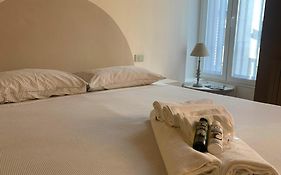 Studio Apartment Una Finestra Su Como
