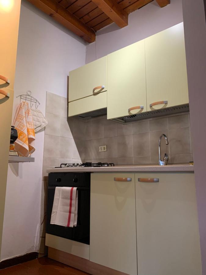 Studio Apartment Una Finestra Su Côme Extérieur photo